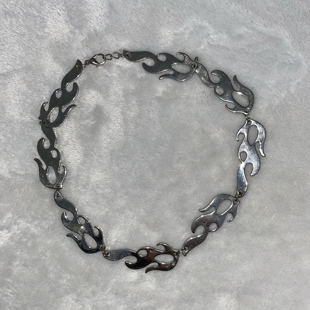 Choker Necklace